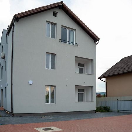 Solomon Apartments Ap 2 Sangeorgiu de Mures Luaran gambar