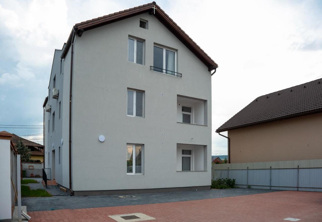 Solomon Apartments Ap 2 Sangeorgiu de Mures Luaran gambar